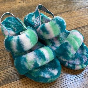 UGG oh yeah slippers